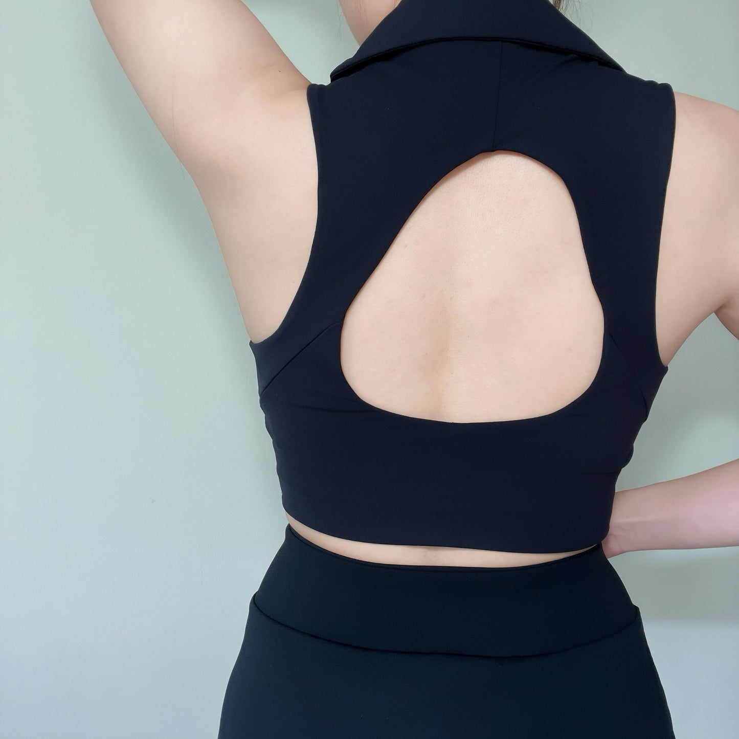Everyday™ Active Collar Crop Top